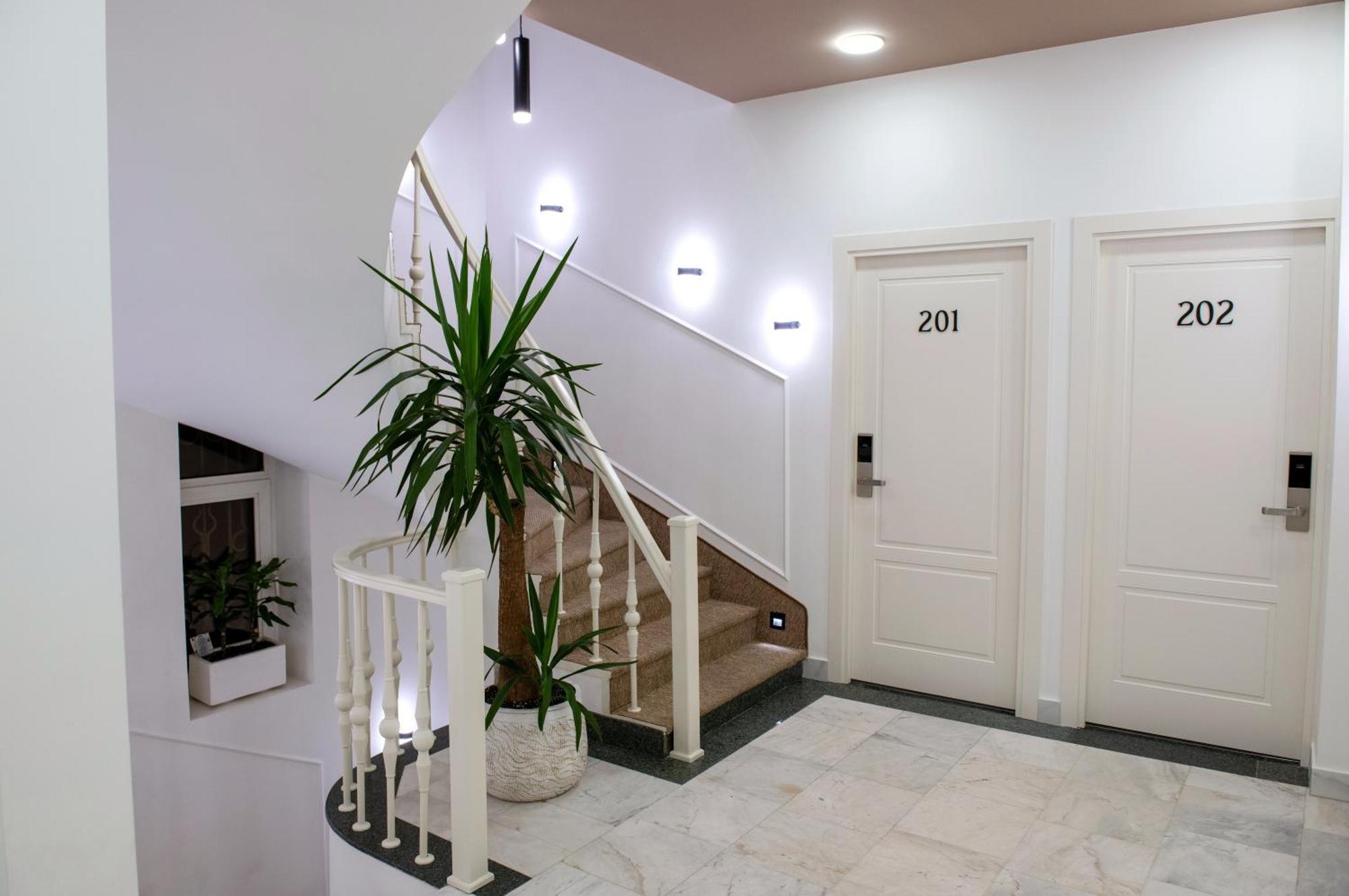 The House Hotel Ереван Экстерьер фото