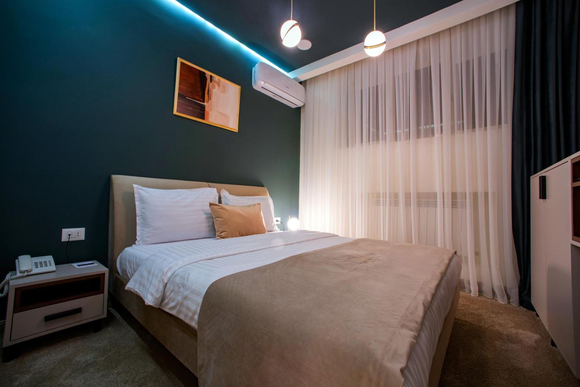 The House Hotel Ереван Экстерьер фото