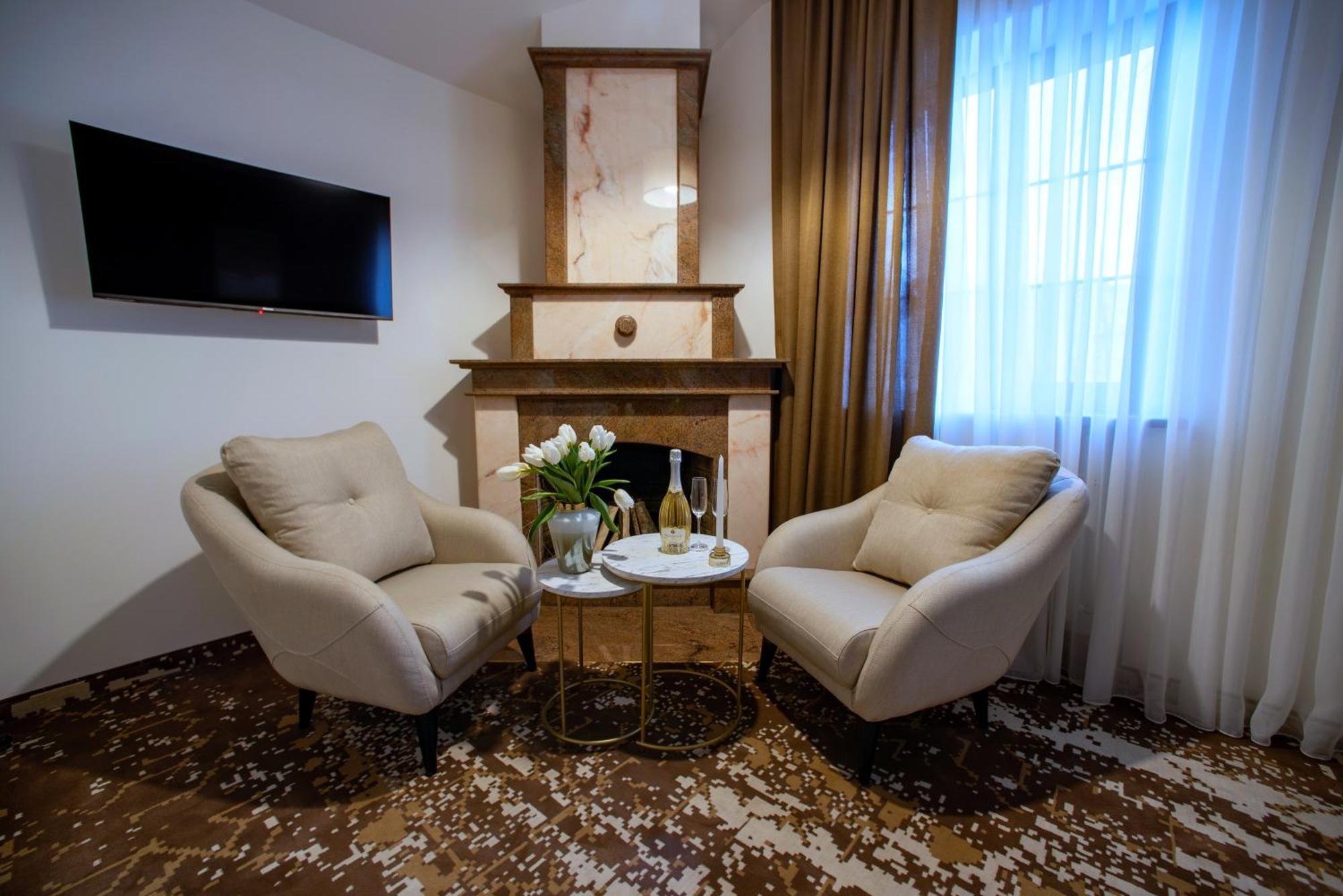The House Hotel Ереван Экстерьер фото
