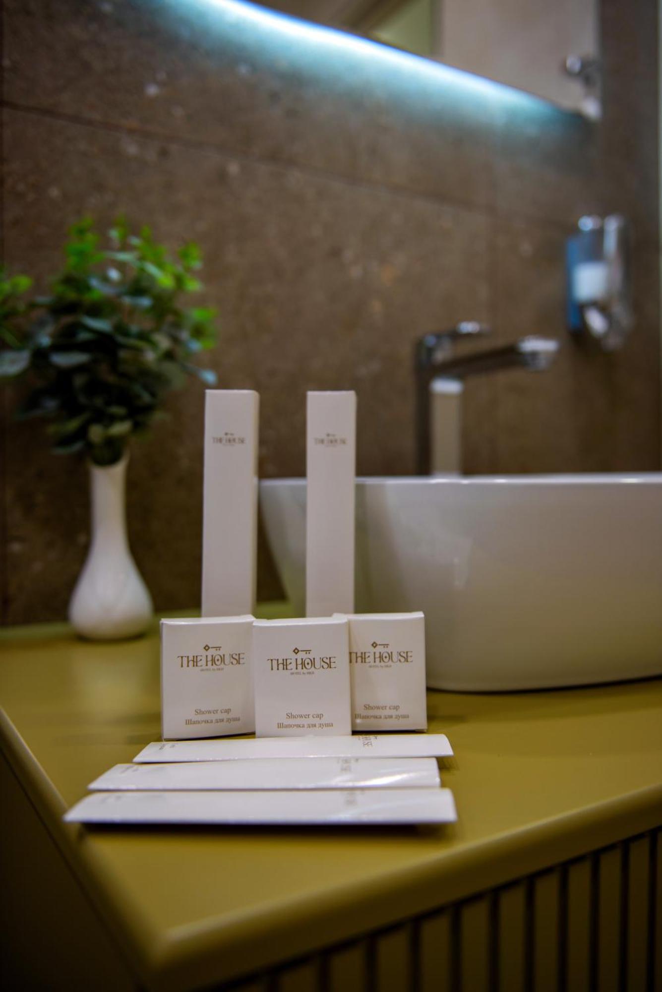 The House Hotel Ереван Экстерьер фото